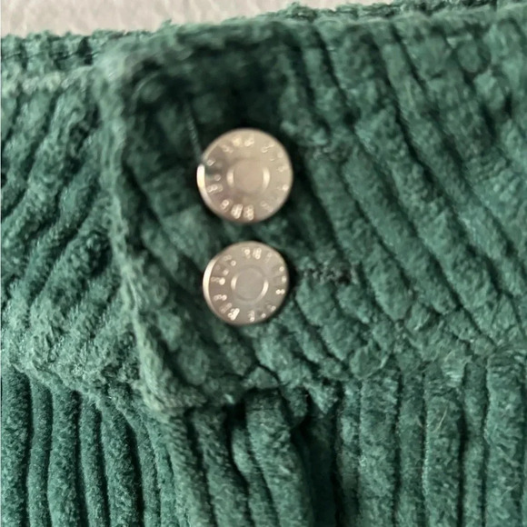 BDG | corduroy | green | skirt | medium - Picture 6 of 12